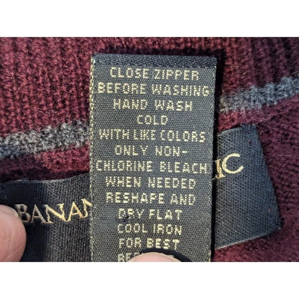 Banana Republic Sweater Men's L Merino Wool 1/4 Zip Button Preppy Stretch Maroon